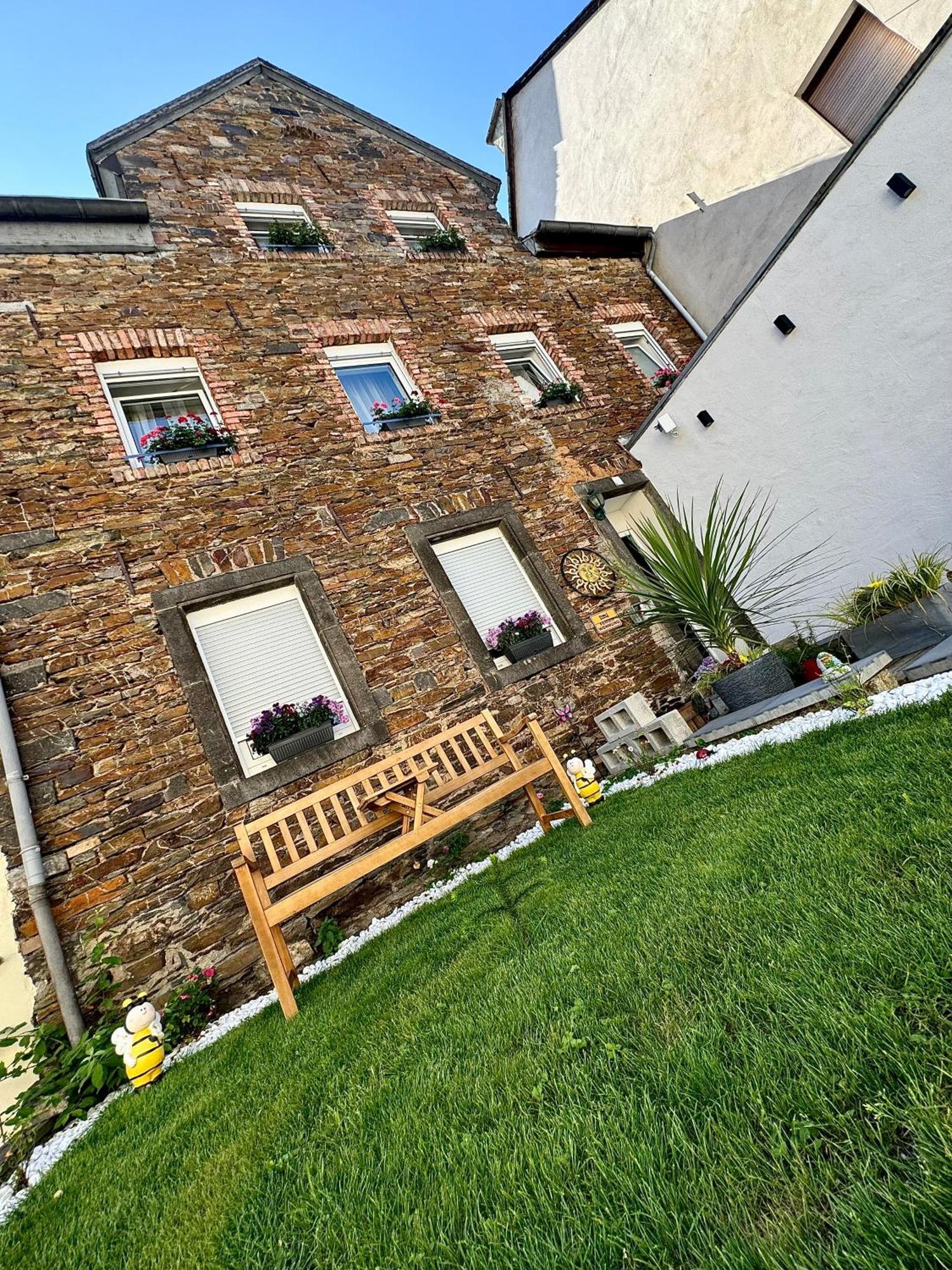 Ada&Cris Apartament Klotten Exterior foto